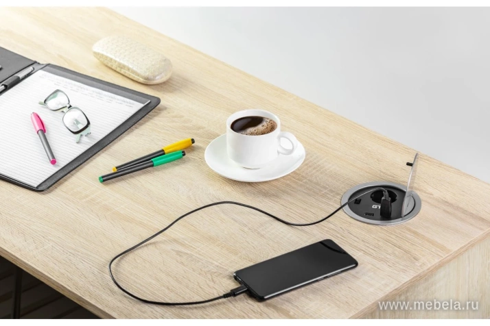 Розетка круглая Charger